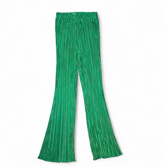 Kelly Green Plissé 2-Piece Outfit | Sz L 💚 - Picture 8 of 10